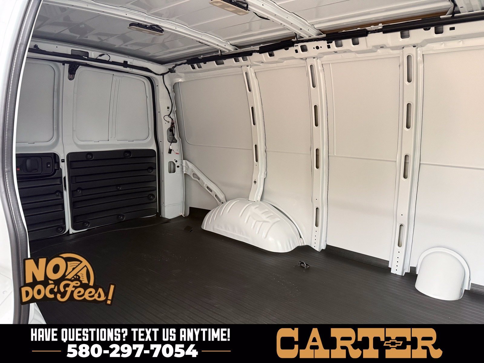 2025 Chevrolet Express Cargo Work Van - Photo 26