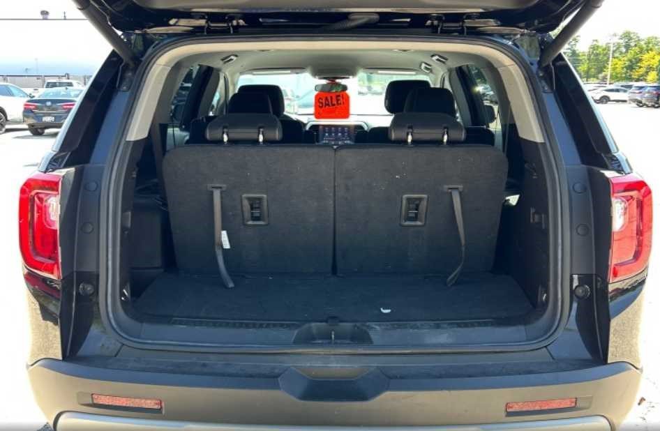 2023 GMC Acadia SLE - Photo 10