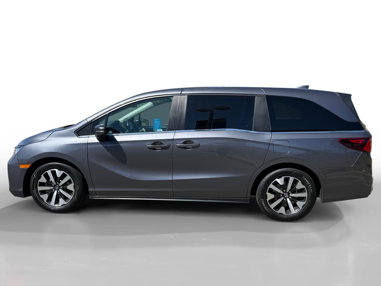 Used 2025 Modern Steel Metallic Honda EX-L image 2