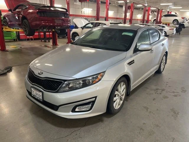 Used 2014 Bright Silver Kia EX image 1