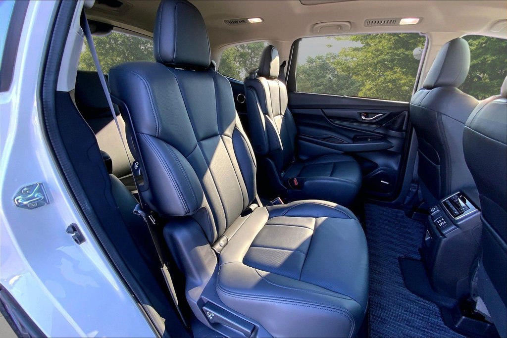 Used 2026 White Subaru Onyx Edition Touring image 24