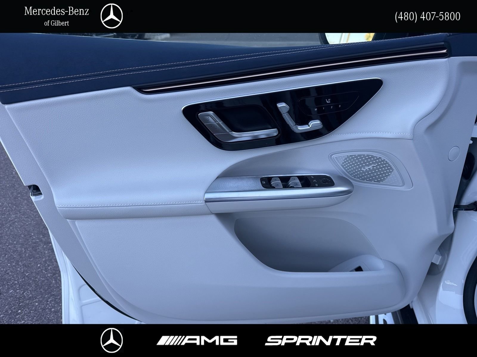New 2026 Polar White Mercedes-Benz 320+ SUV image 11