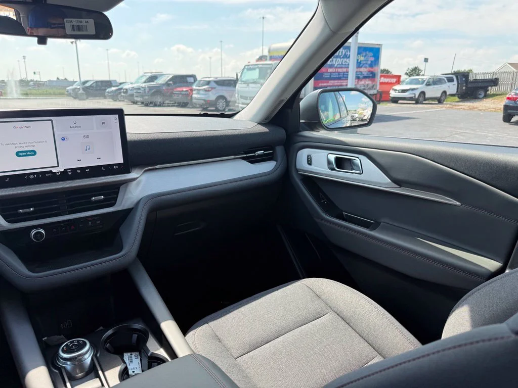 New 2026 Black Ford Active image 36