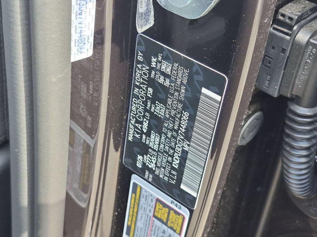 New 2027 Fusion Black Kia LX image 34