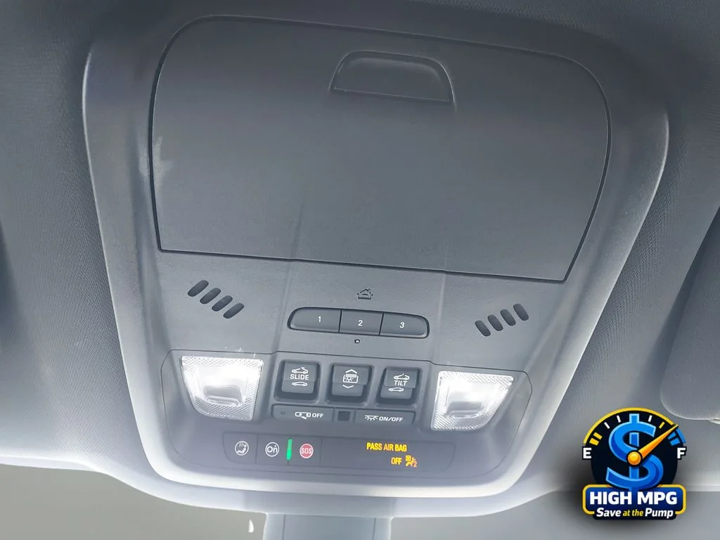 Used 2023 Gray Buick Essence image 11