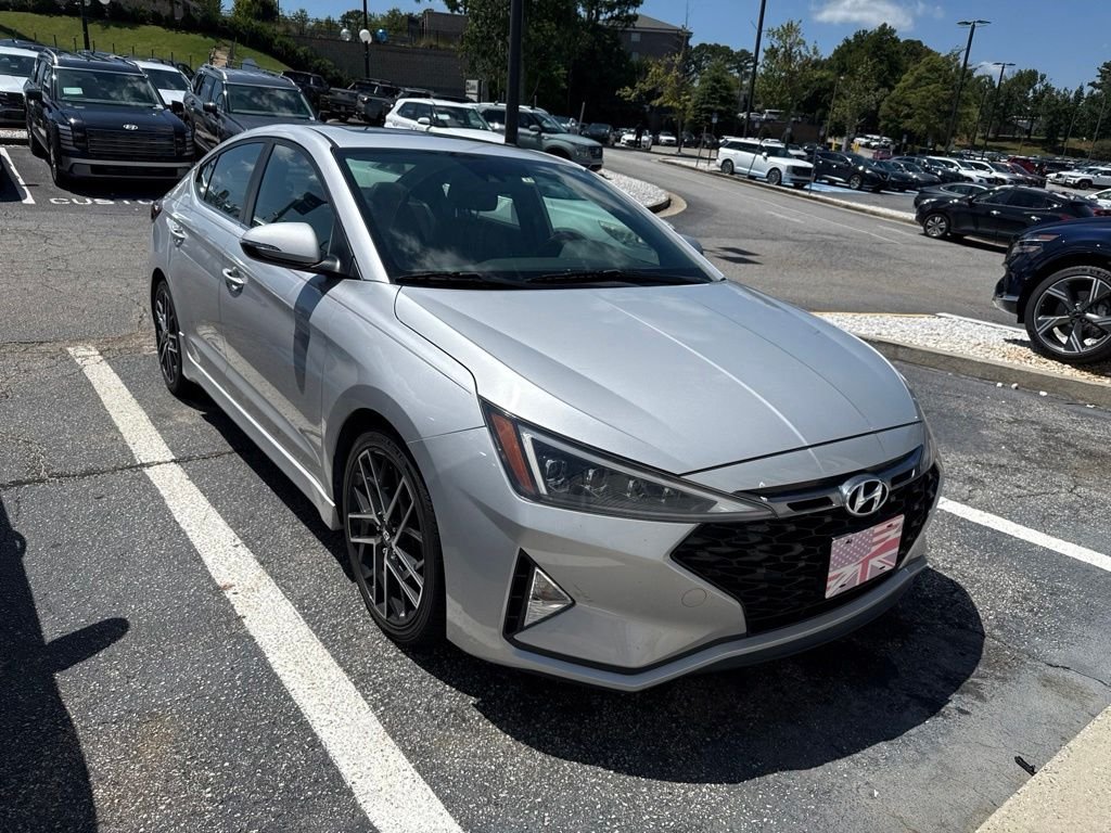 Used 2019 Silver Hyundai Sport image 3