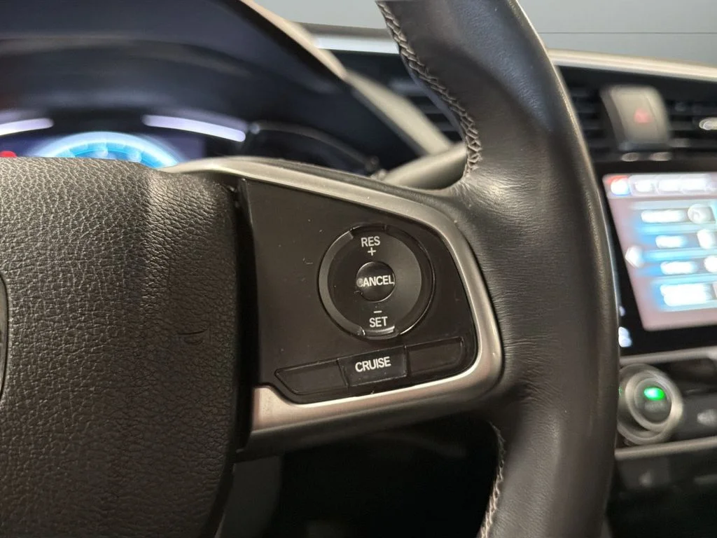 Used 2016  Honda EX-L image 14