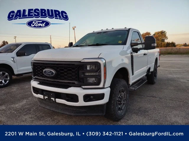 Used 2023 Oxford White Ford XL image 1