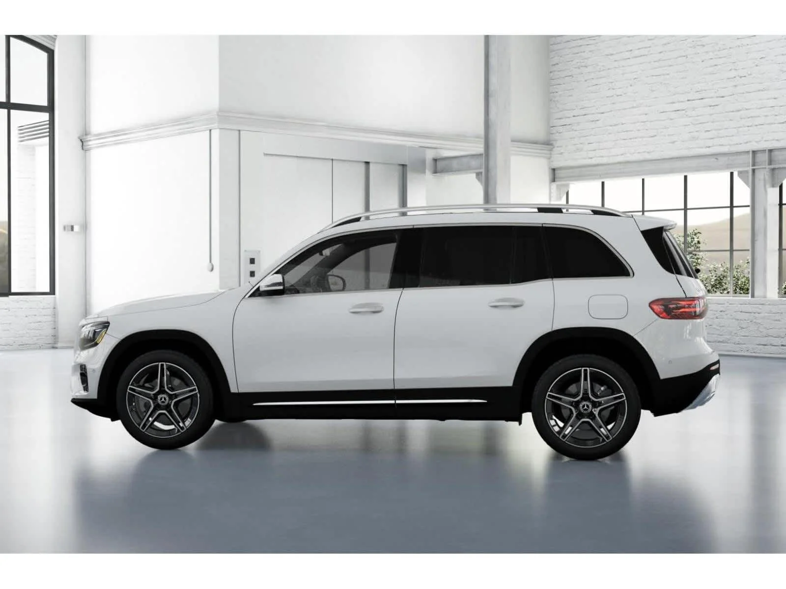 New 2026 Polar White Mercedes-Benz GLB 250 image 31