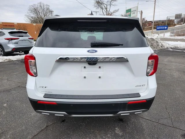 Used 2024 White Ford XLT image 7