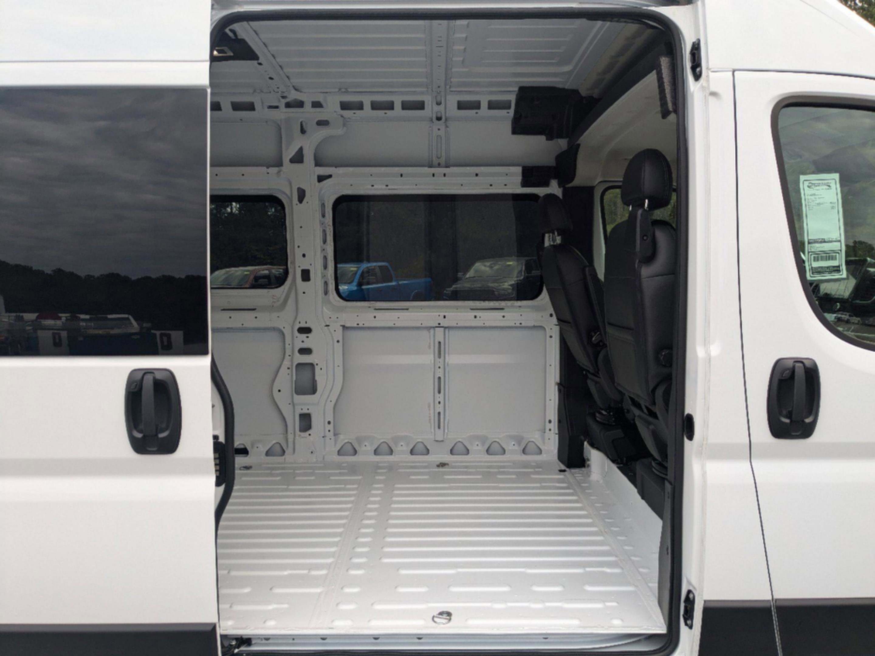 2025 RAM ProMaster Window Van Base - Photo 48
