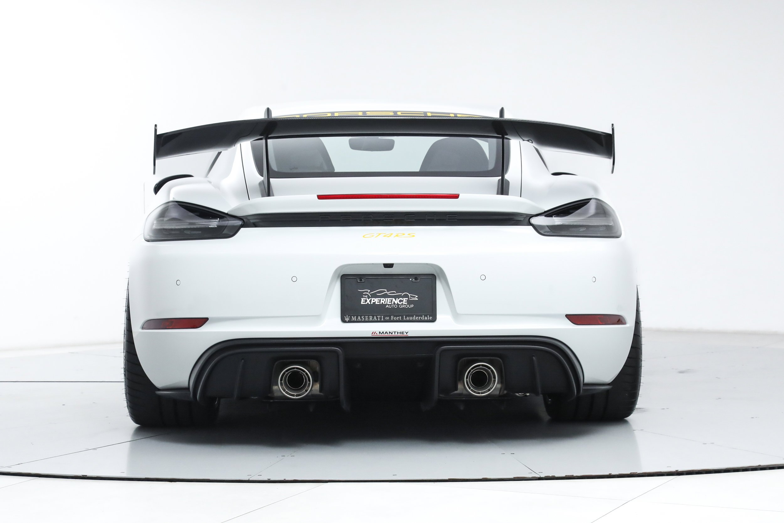 Used 2025 White Porsche GT4 RS Coupe image 4