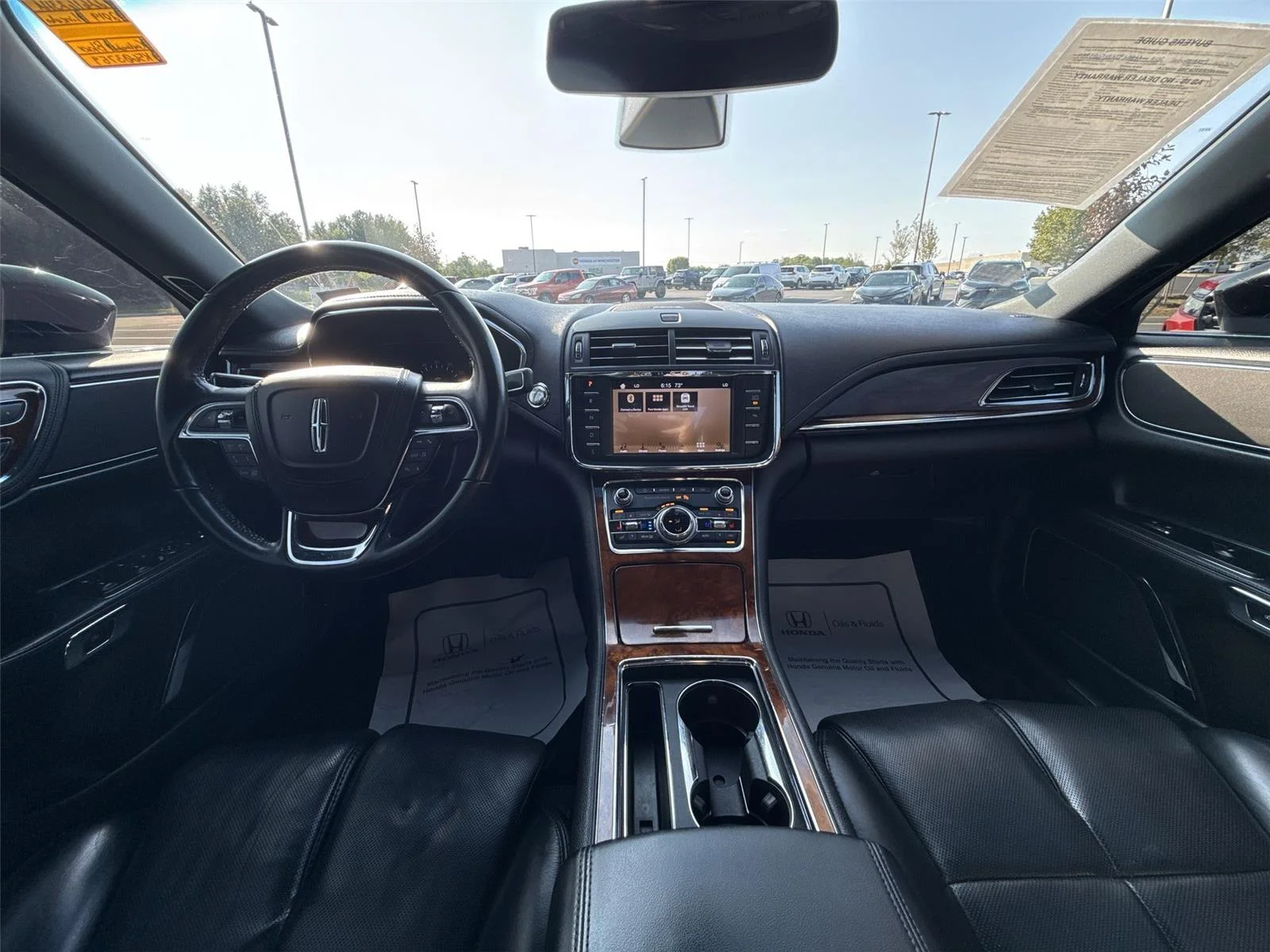 Used 2019 Infinite Black Metallic Lincoln Select image 21