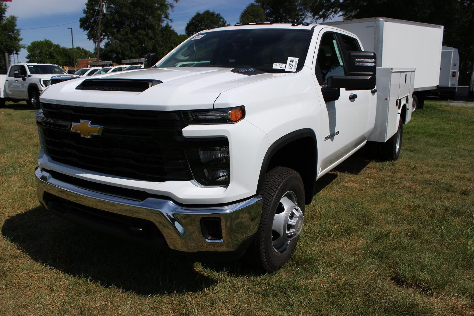 New 2026 Summit White Chevrolet Work Truck image 2