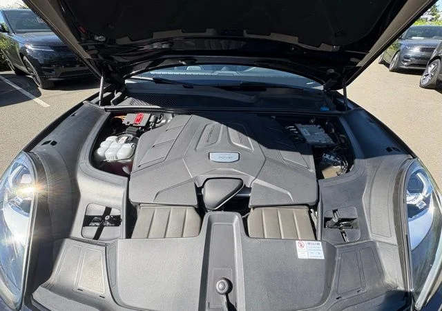 Used 2019 Black Porsche Base image 54