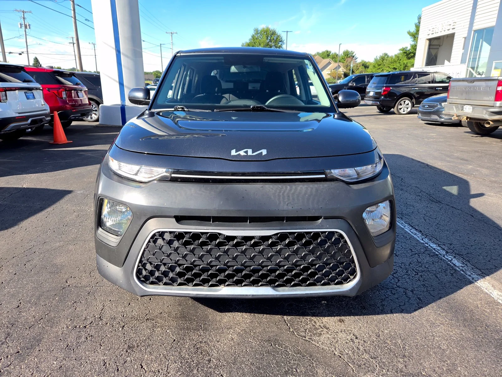 Used 2022 Gray Kia LX image 8