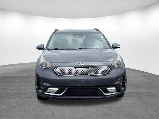 Used 2018 Kia Niro EX with VIN KNDCC3LC8J5135601 for sale in Brandon, MS