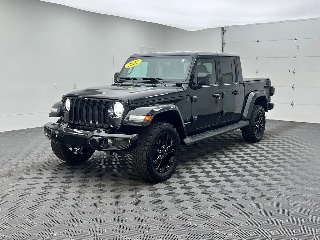 Used 2021 Black Jeep Overland image 12