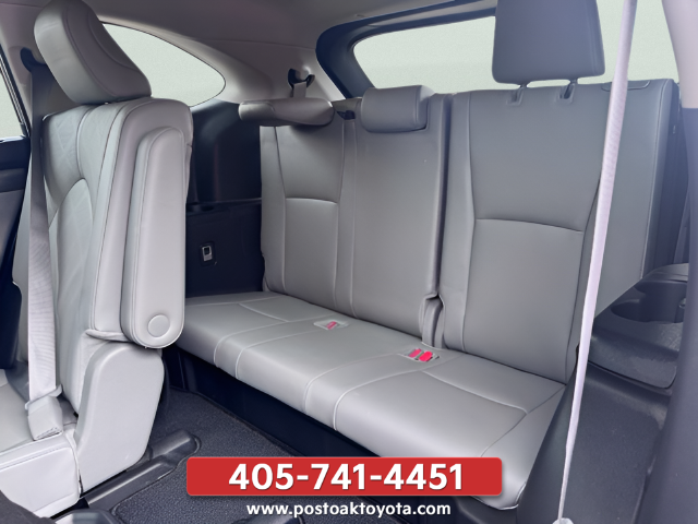 Used 2024 Gray Toyota Platinum image 31