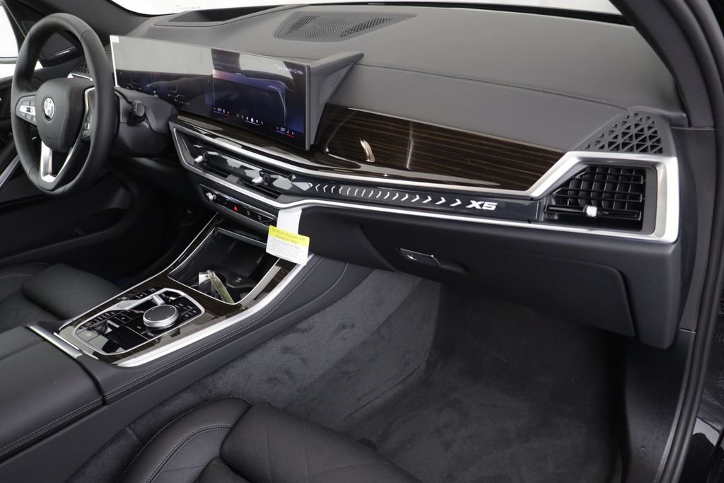 New 2026 Black Sapphire Metallic BMW xDrive40i image 20
