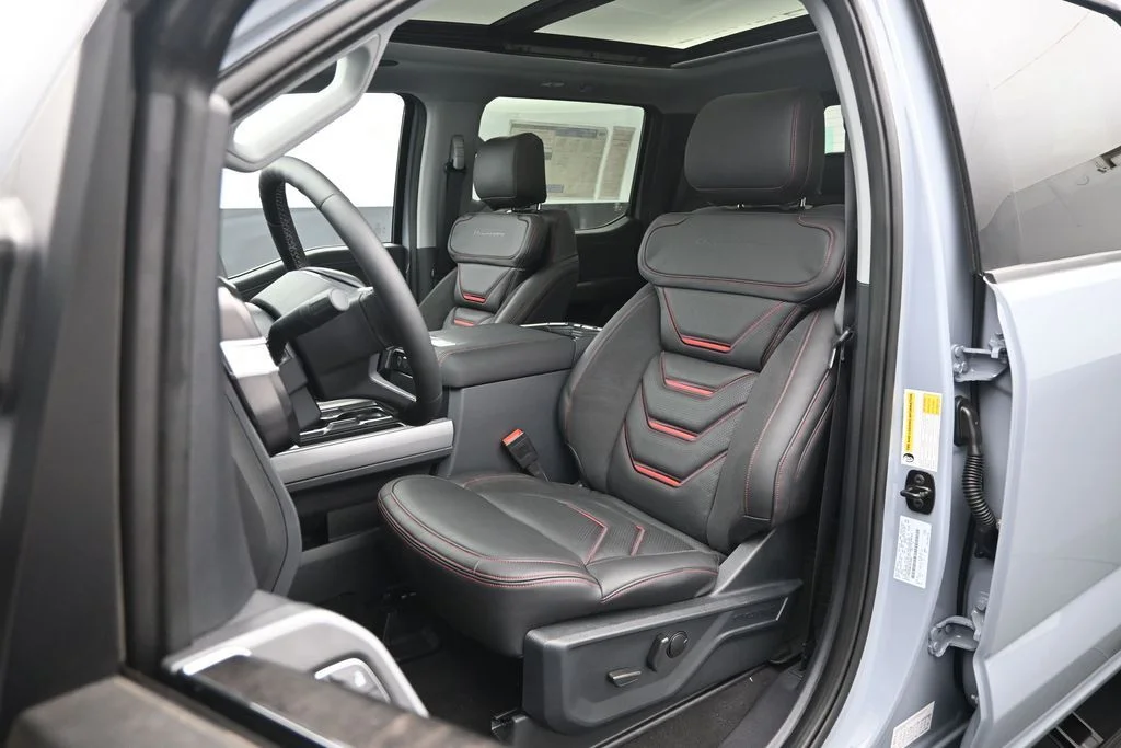 New 2026 Glacier Gray Metallic Tri-Coat Ford Lariat image 8
