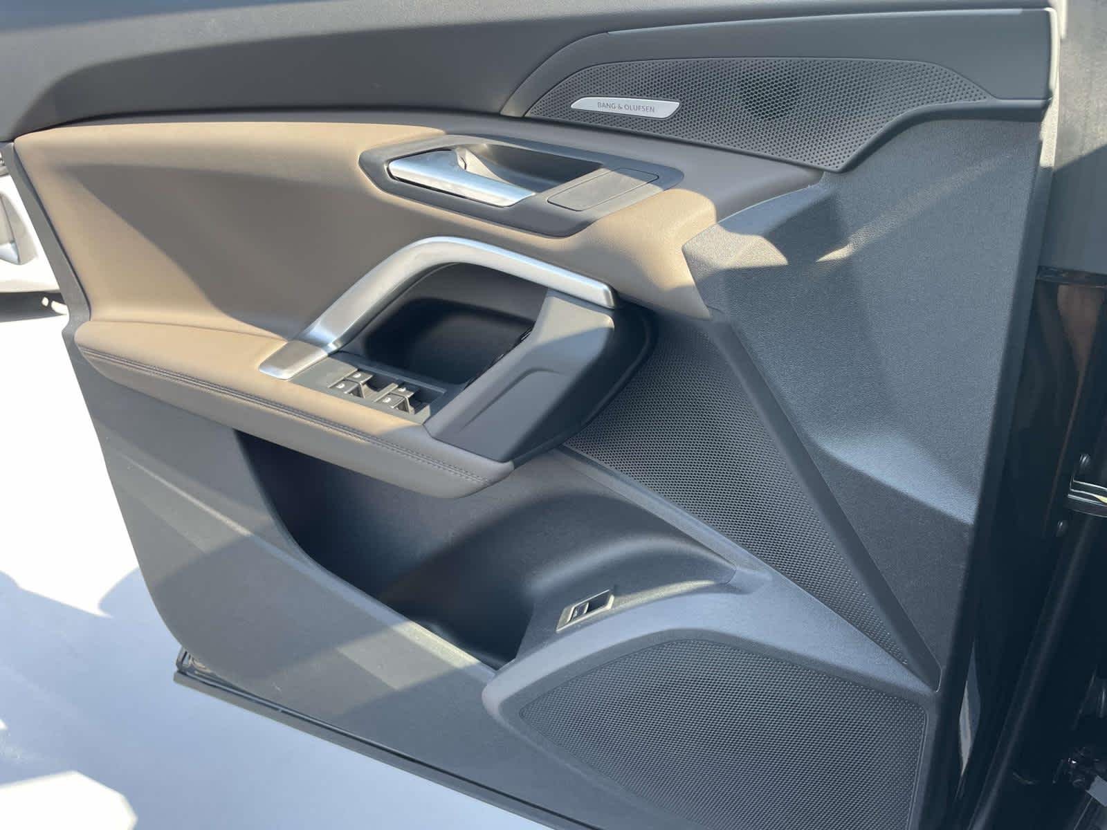 New 2026 0E0E/Black Audi Premium Plus image 29