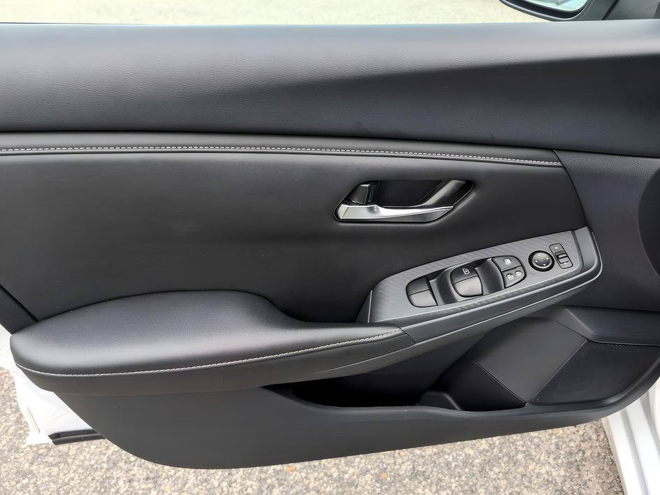 Used 2025 Fresh Powder Nissan SV image 8