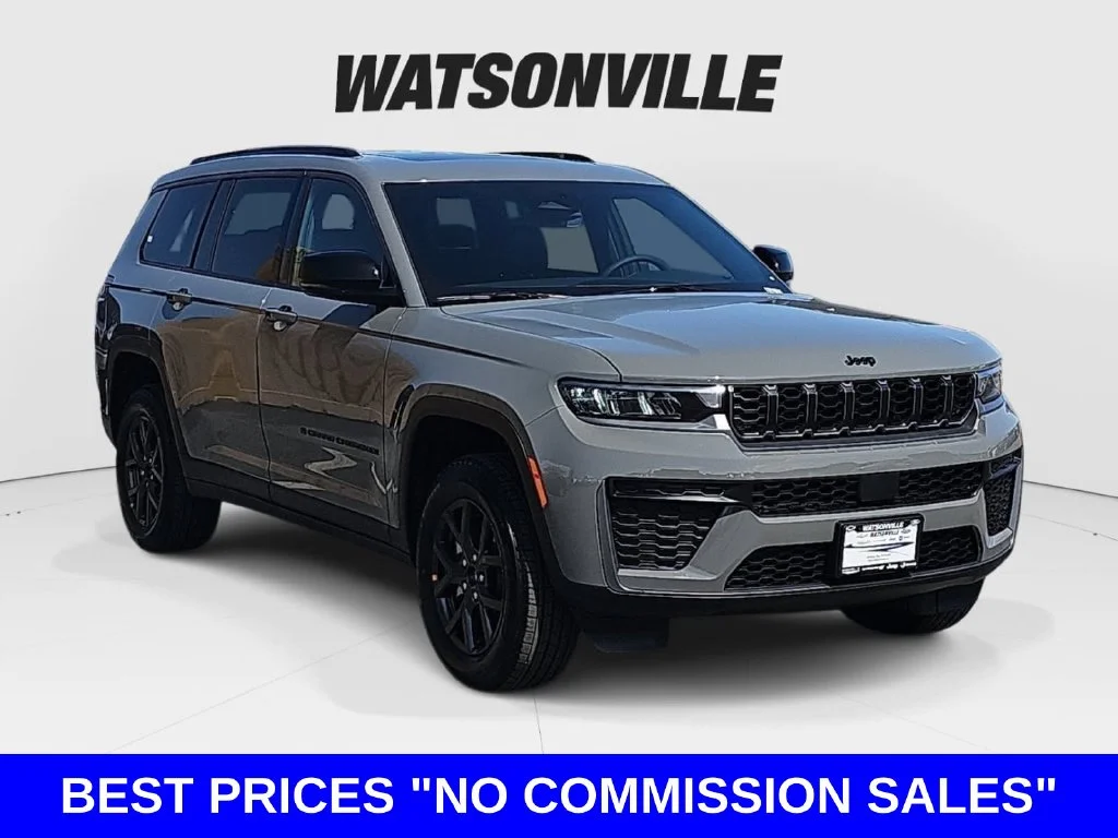 New 2027 Sting-Gray Clearcoat Jeep Laredo Altitude image 1