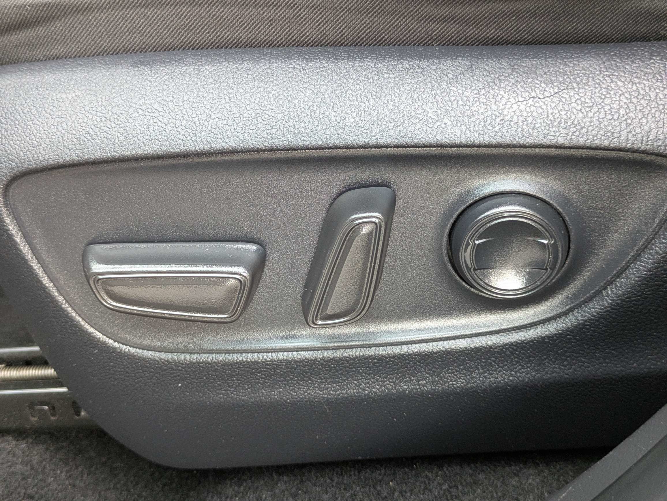Used 2025 Magnetic Gray Metallic Toyota XLE image 20