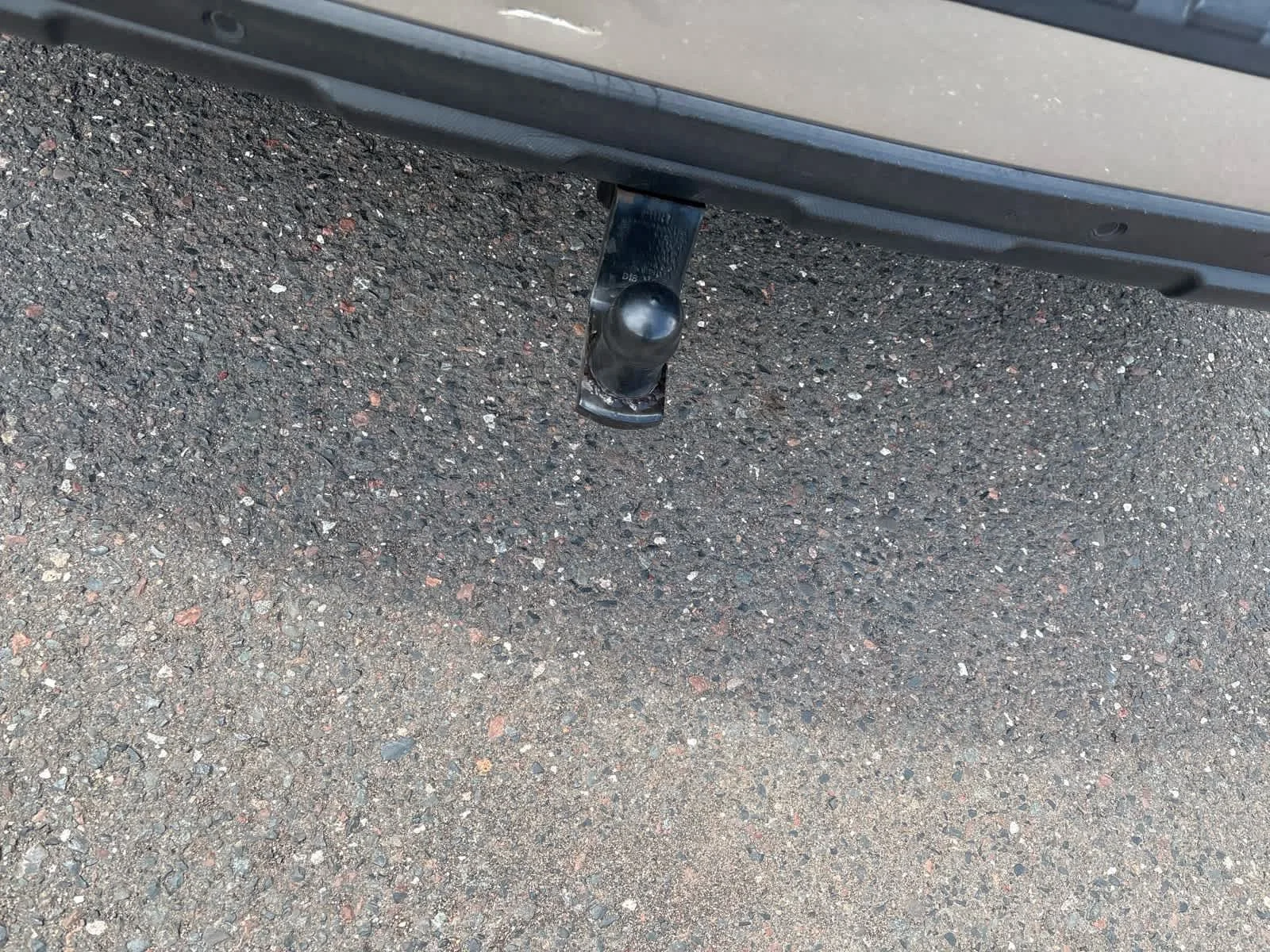 Used 2018 Tungsten Metallic Subaru Limited image 12