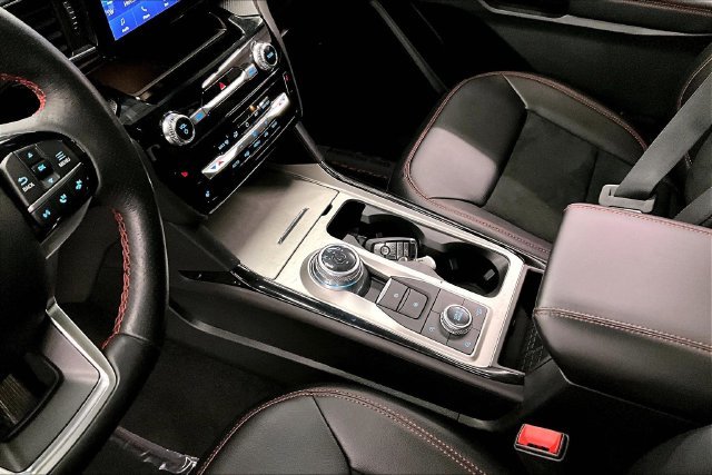 Used 2024 Carbonized Gray Metallic Ford ST-Line image 17