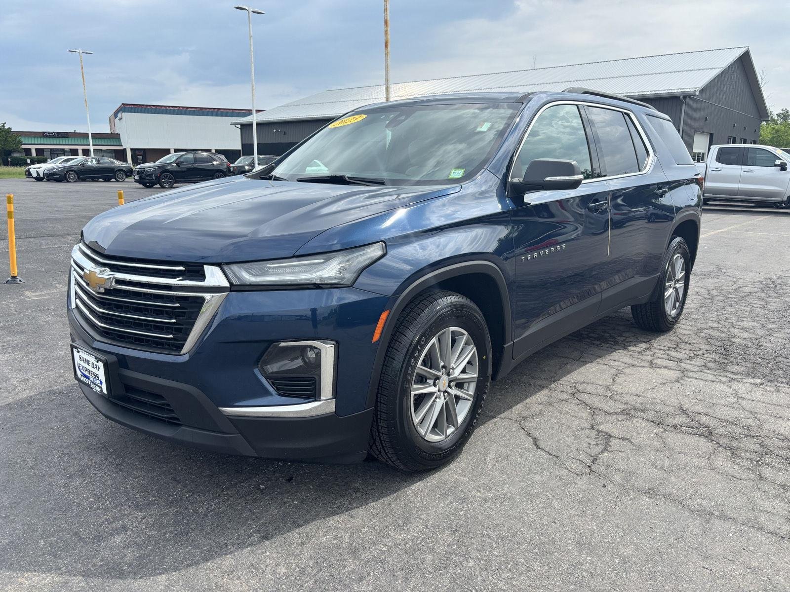 Used 2023 Blue Metallic Chevrolet LT image 3