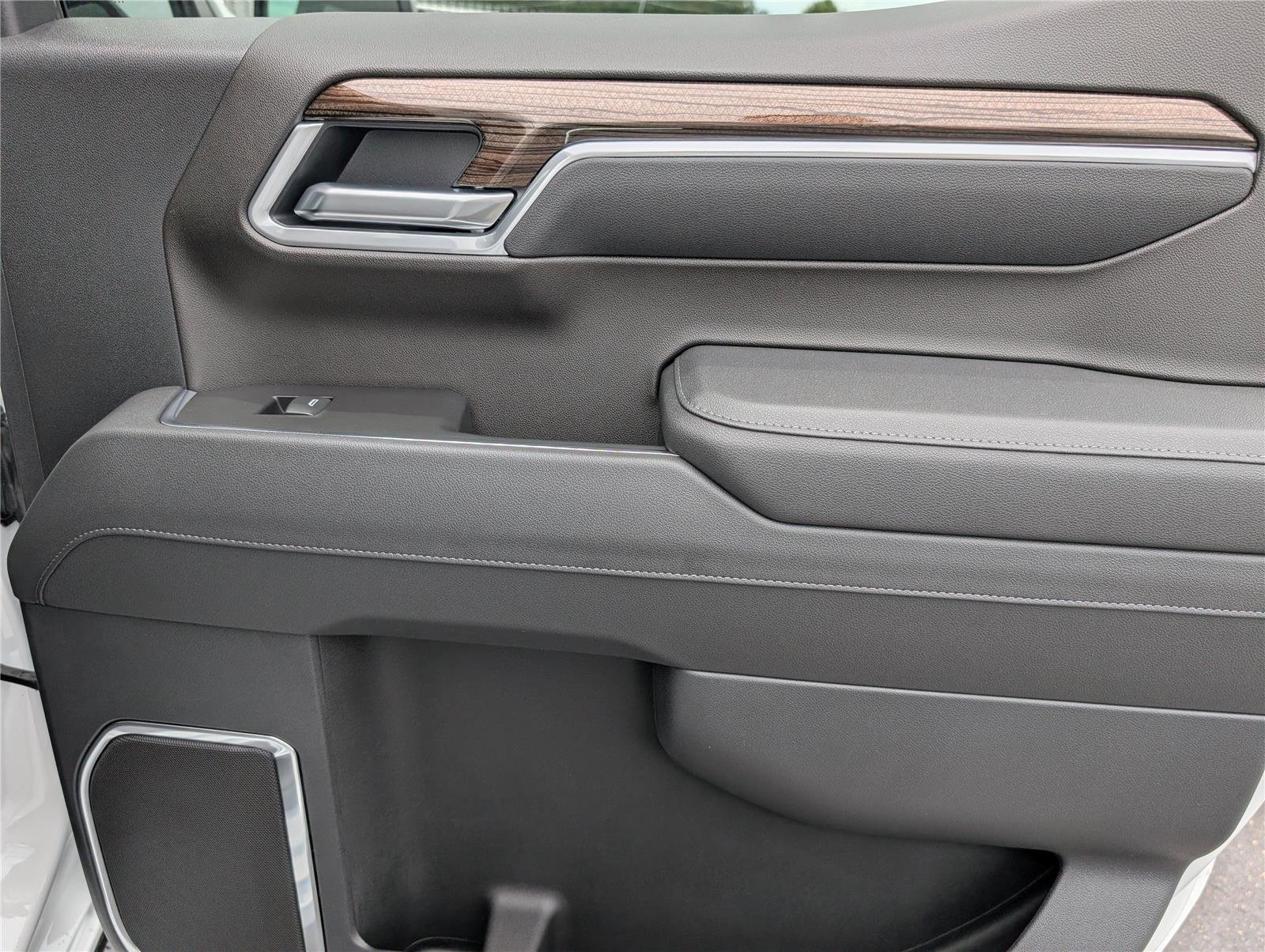 2026 Chevrolet Silverado 1500 RST - Photo 44