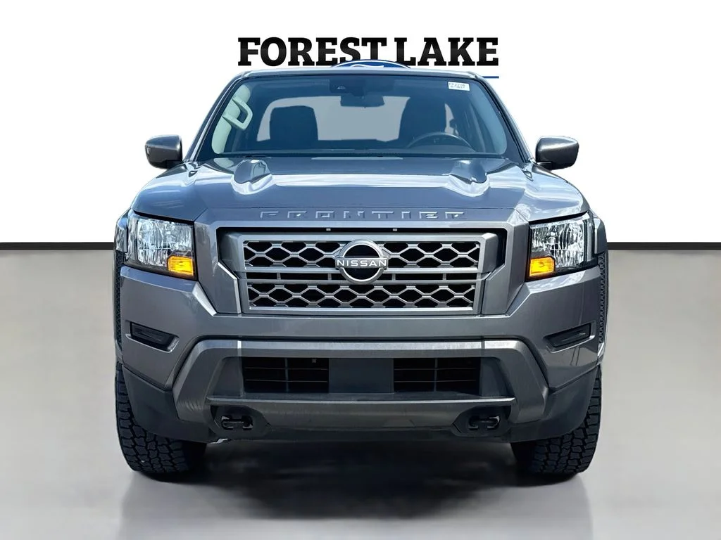 Certified Used 2023 Gun Metallic Nissan SV image 2