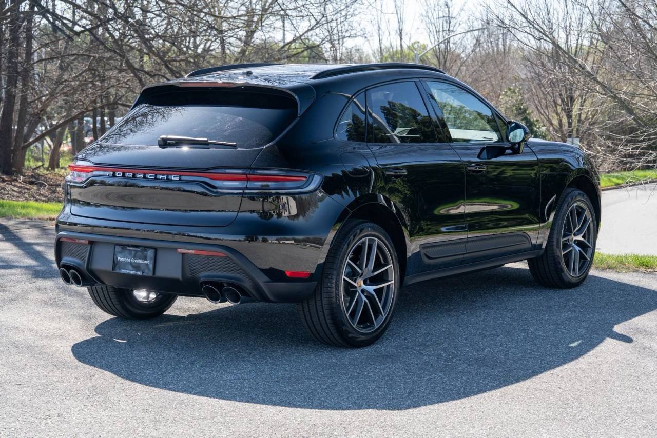 Used 2026  Porsche  image 7