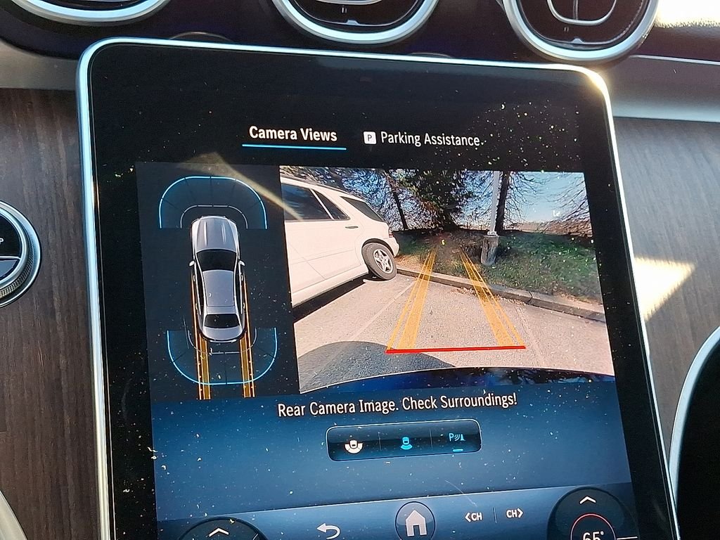 2025 Mercedes-Benz C-Class Sedan C 300 - Photo 16