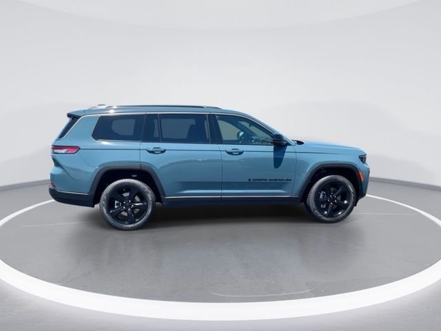 New 2026 Steel Blue Exterior Paint Jeep Limited image 6