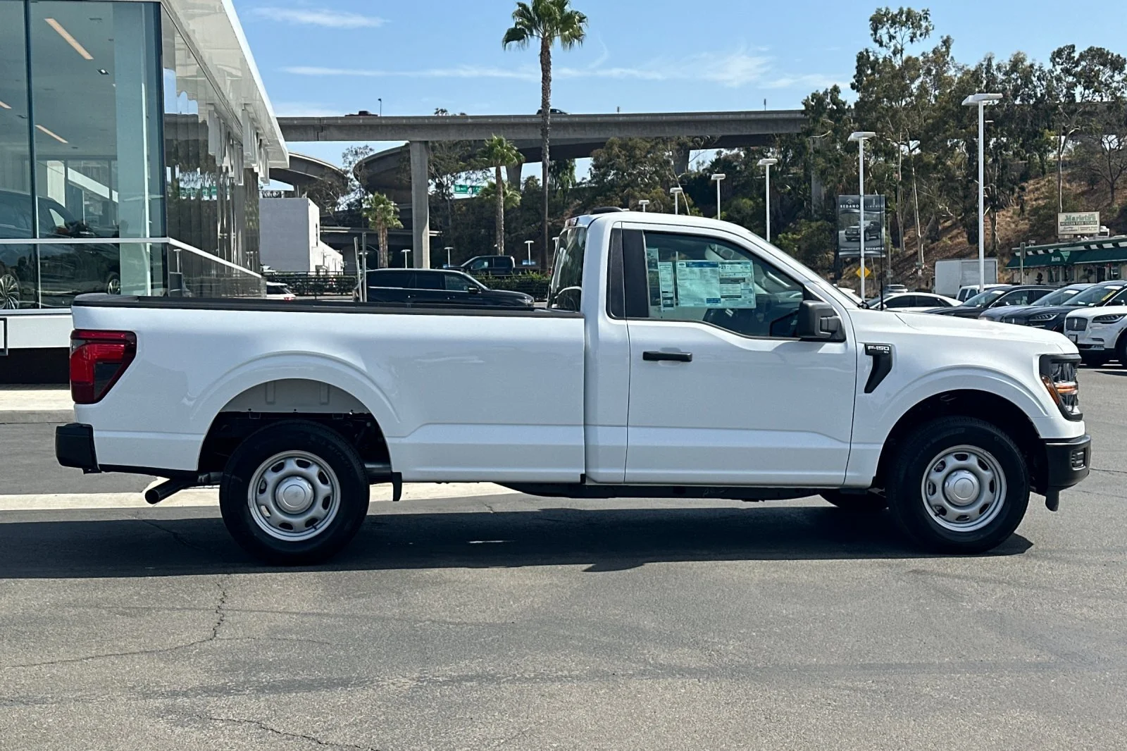 New 2026 Oxford White Ford XL image 2