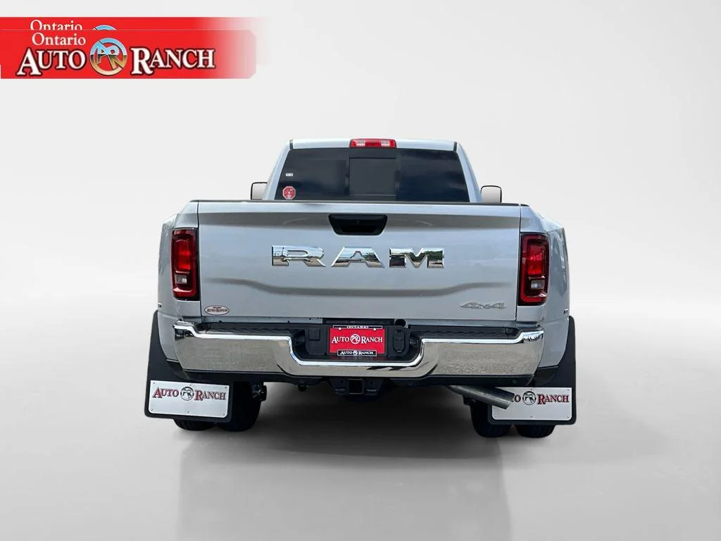 New 2026 Silver-Zynith Exterior Paint RAM Tradesman image 4