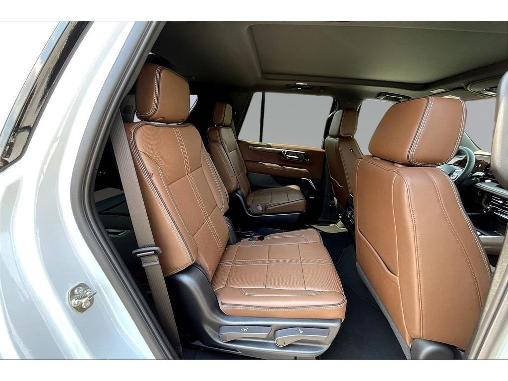 2026 Chevrolet Tahoe High Country - Photo 8