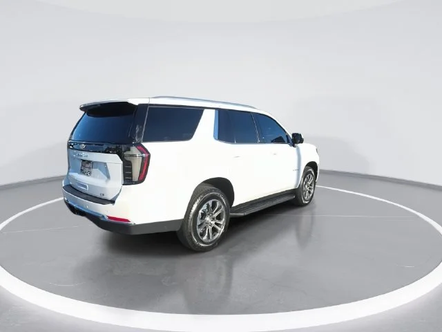 Used 2026 White Chevrolet LT image 8