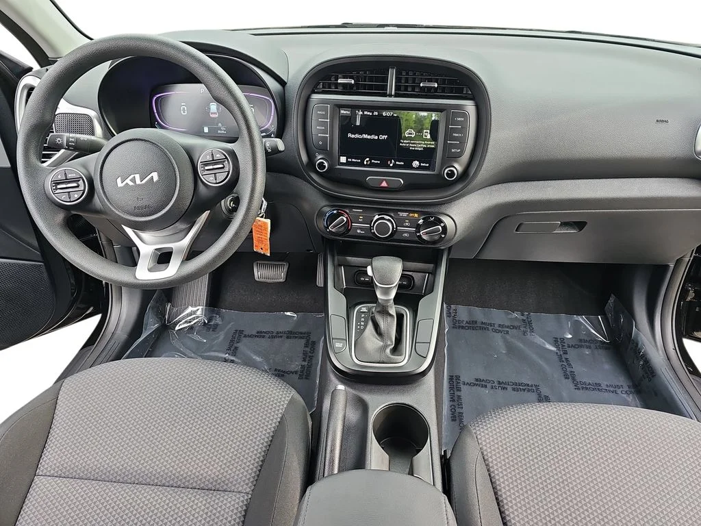 Used 2025 Black Kia LX image 9