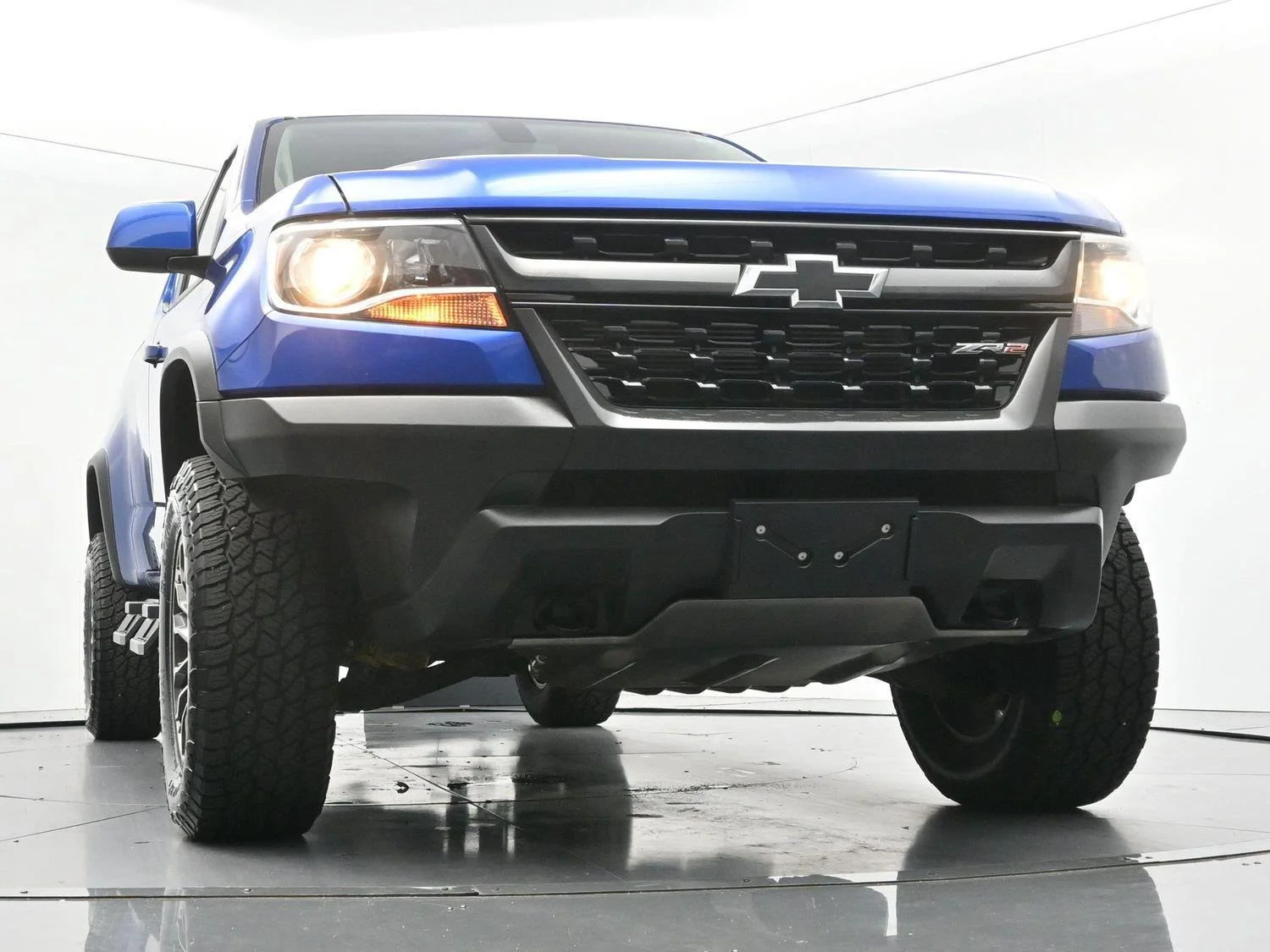 Used 2020 KINETIC BLUE METALLIC Chevrolet 4WD ZR2 image 45