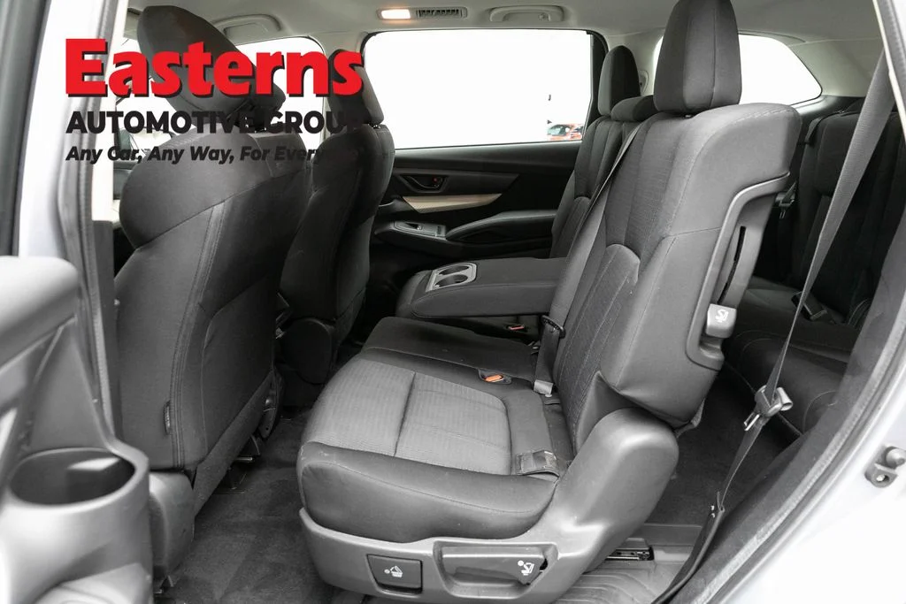 Used 2022 Silver Subaru Base image 20
