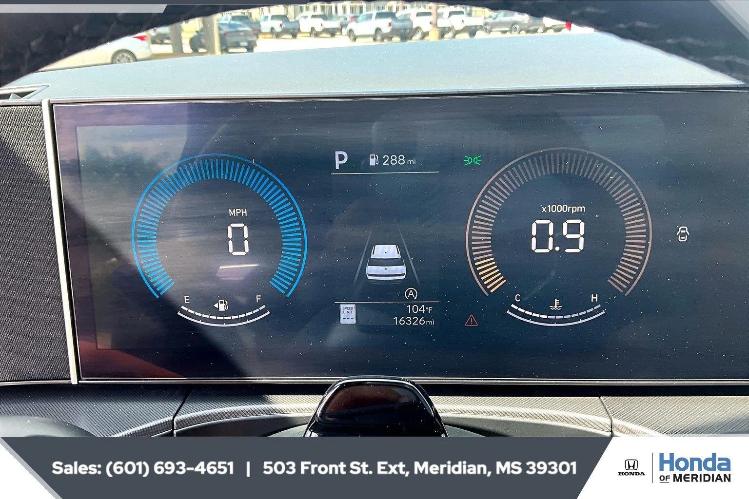 Used 2025 Hampton Gray Hyundai SEL image 14