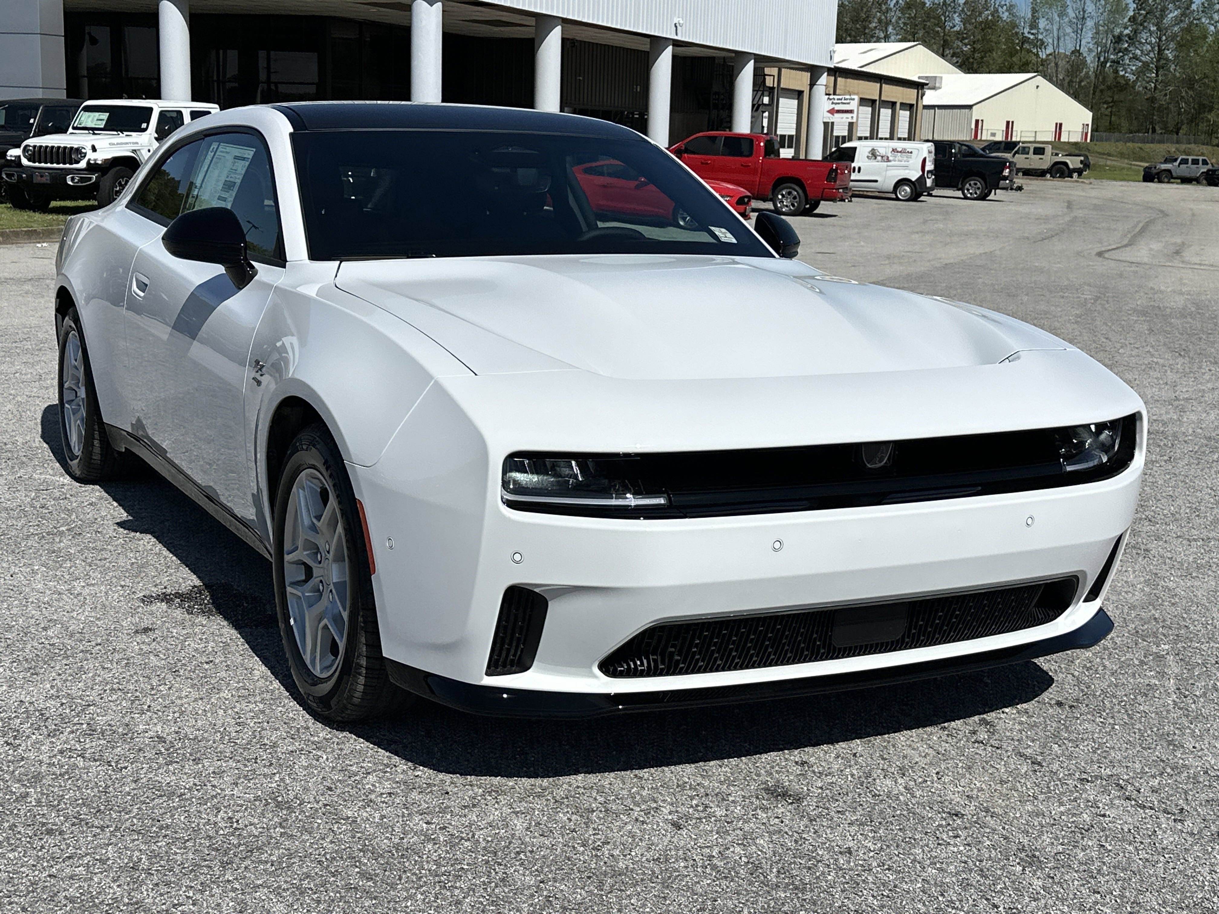 2025 Dodge Charger Daytona R/T - Photo 2