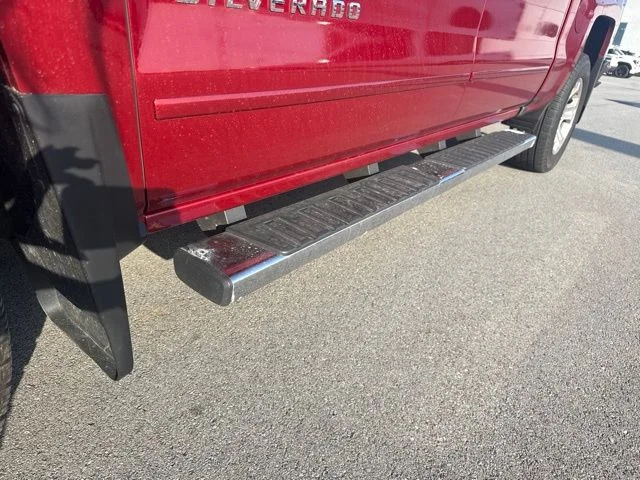 Used 2018 Red Chevrolet LT image 10