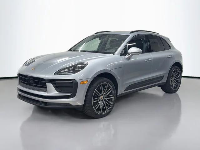 2026 Porsche Macan 