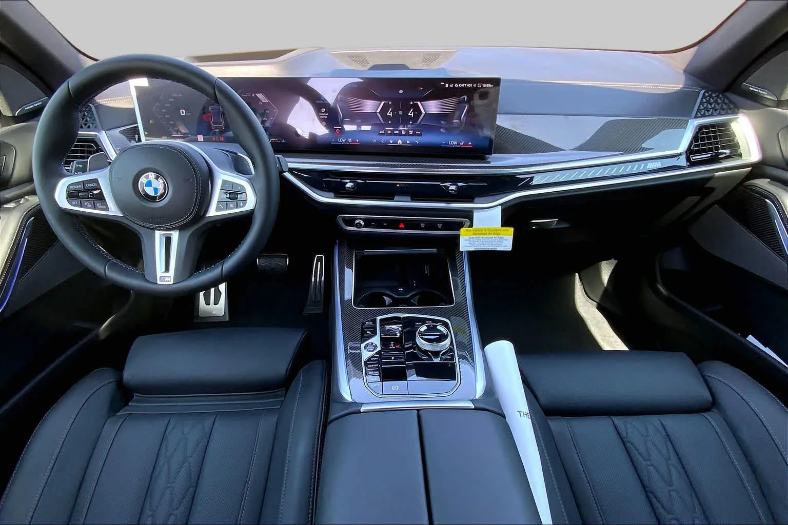New 2026 Skyscraper Grey Metallic BMW M60i image 5