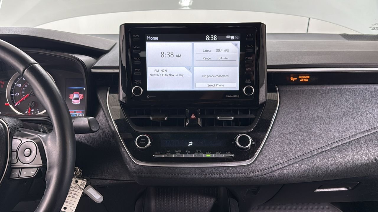 Used 2022 White Toyota SE Nightshade image 10
